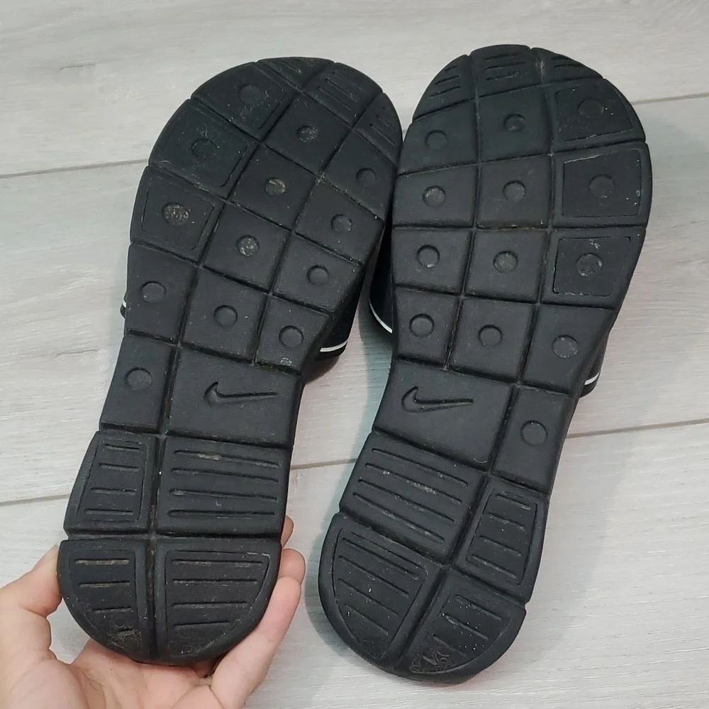 Nike Womens Comfort Footbed Sandals Slide Flats shoes sz 10